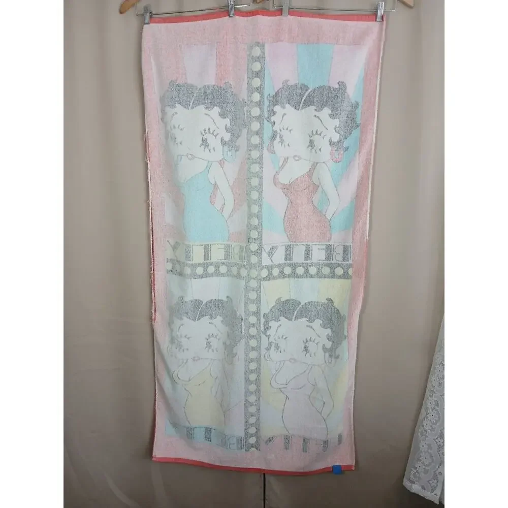 Betty Boop preowned worn